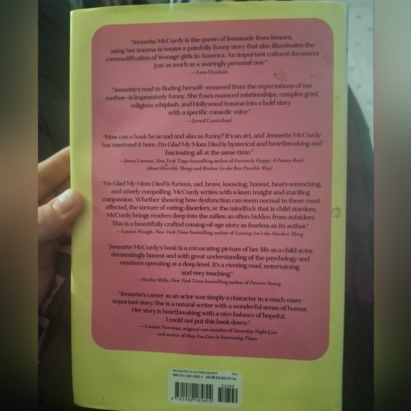 I'm Glad My Mom Died by Jeanette McCurdy NWT - Picture 2 of 3